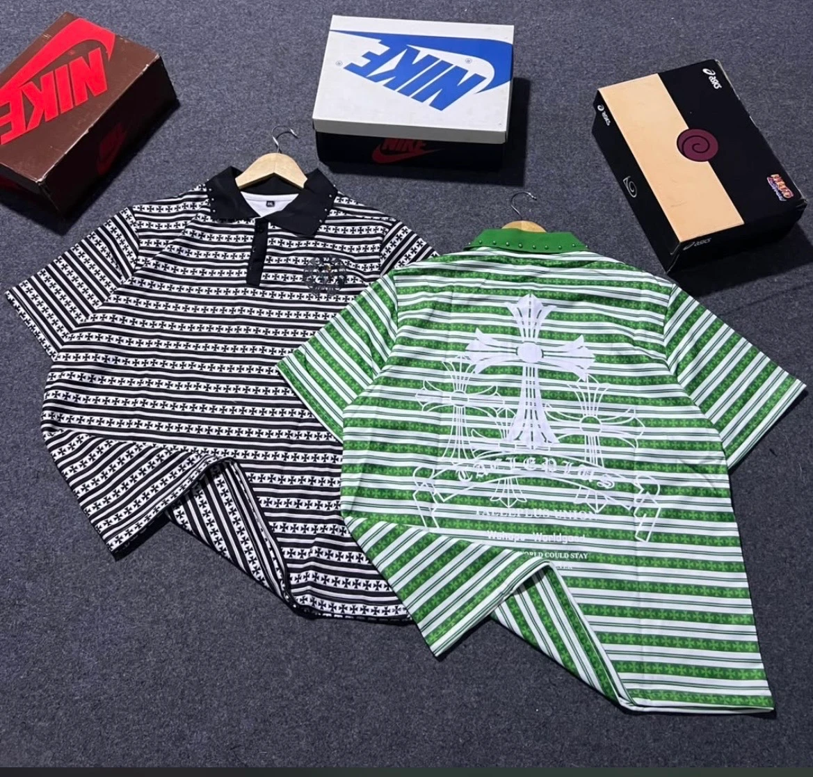 Men's Trendy Striped Polo Shirt with Distinctive Cross Pattern - Fashion-Forward Black/White & Green/White Casual Tops for Modern Style