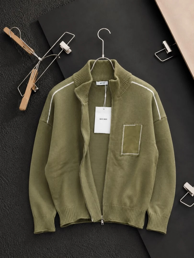 Men's Premium Cream Knitted Full-Zip Jacket with Mock Neck and Stylish Contrast Stitch Details