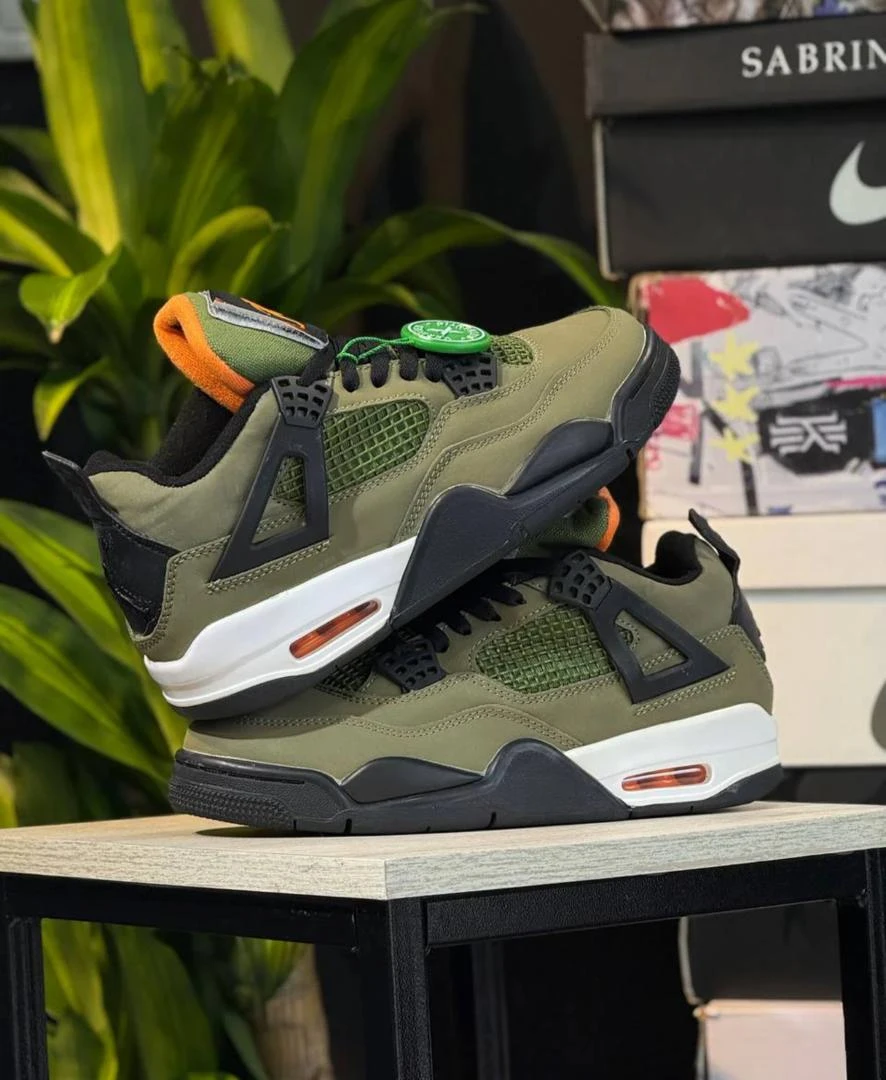 Nike Air Jordan 4 Retro "Olive Green" Sneakers - Premium Black and White Accent Basketball Sport Shoes