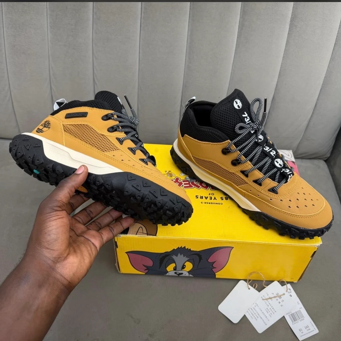 Men's Timberland Tan Wheat Outdoor Hiking Sneakers - Rugged Mid-Top Boots with Black Traction Sole for Adventure & Urban Style