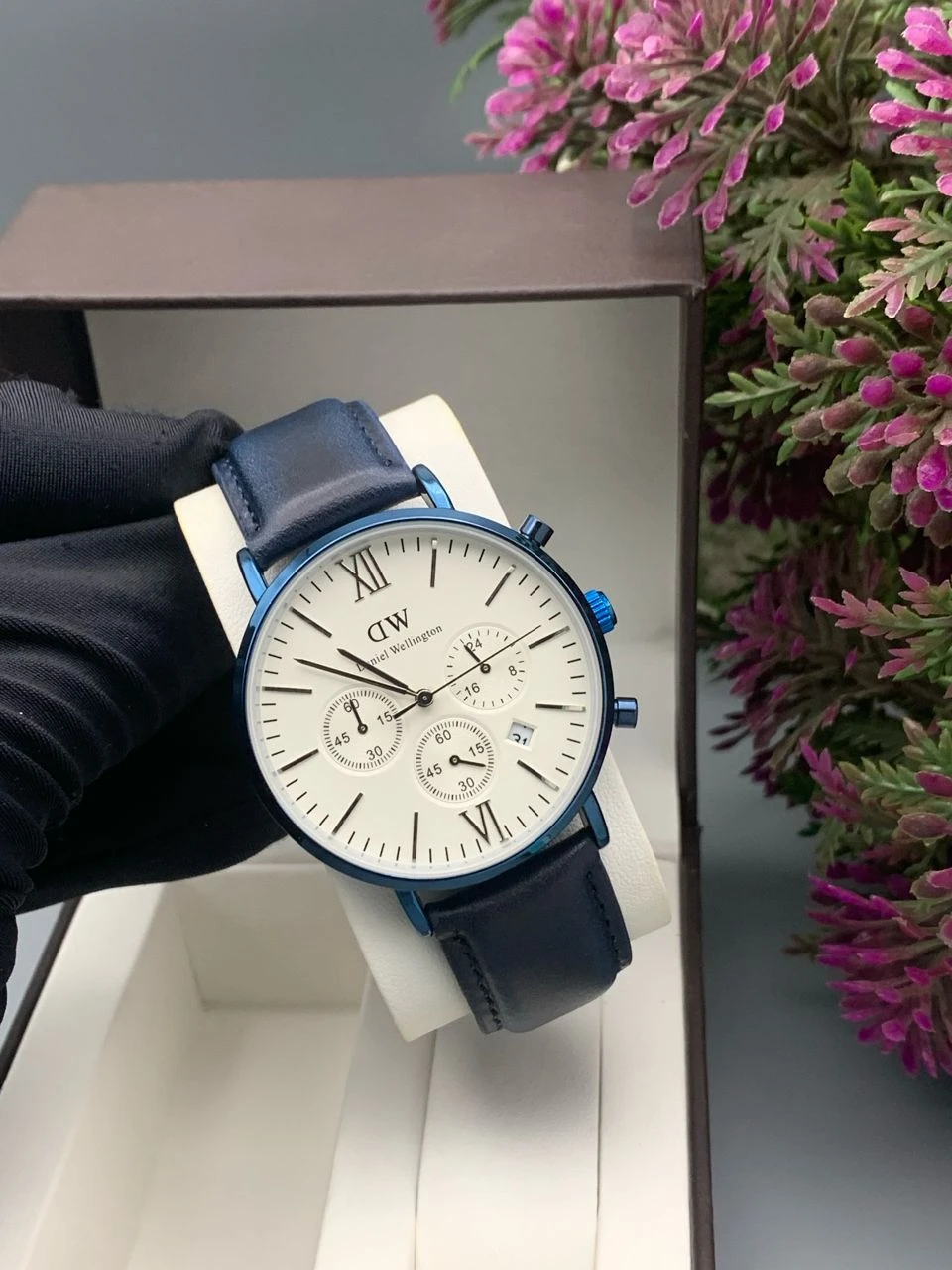 Daniel Wellington Men's Classic Chronograph Watch - Silver Case, White Dial  with Genuine Leather Strap Timepiece for Men