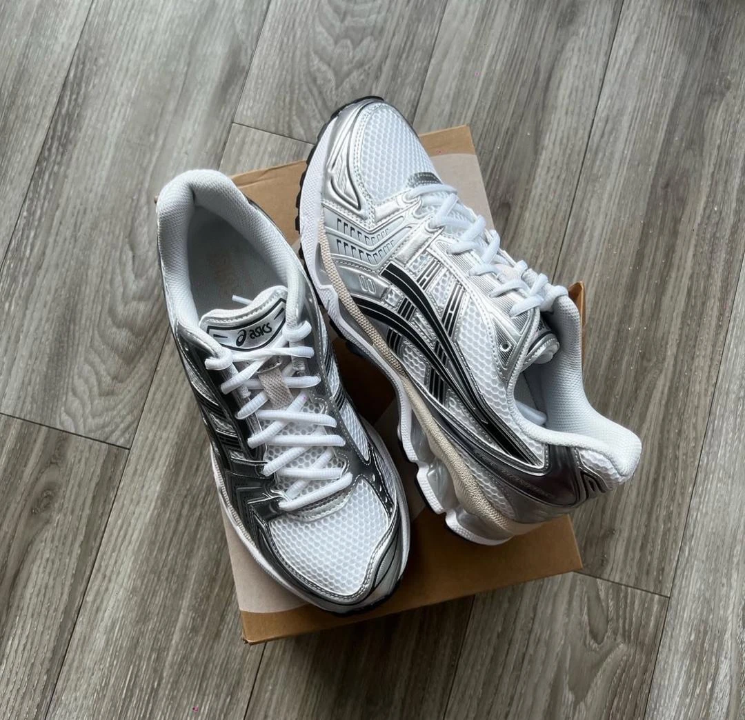 ASICS GEL-Kayano White Silver Mesh Running Shoes  Versatile Performance  Street Style Sneakers