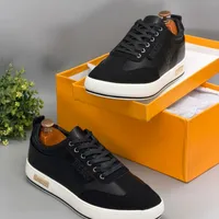 Men's Diesel White  Grey Premium Low-Top Casual Sneakers Leather and Suede Design for Everyday Comfort - View 4