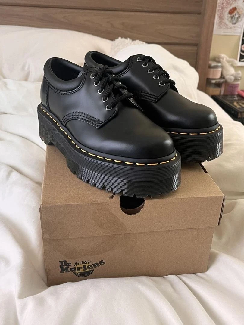 Dr. Martens Iconic Black Leather Platform Oxfords for Unisex | Chunky Sole Lace-Up Shoes with Yellow Stitching – Durable & Stylish Classic Footwear
