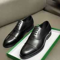 Men's Clarks Black Leather Cap-Toe Oxford Dress Shoes - Classic Formal Business & Event Footwear - View 1