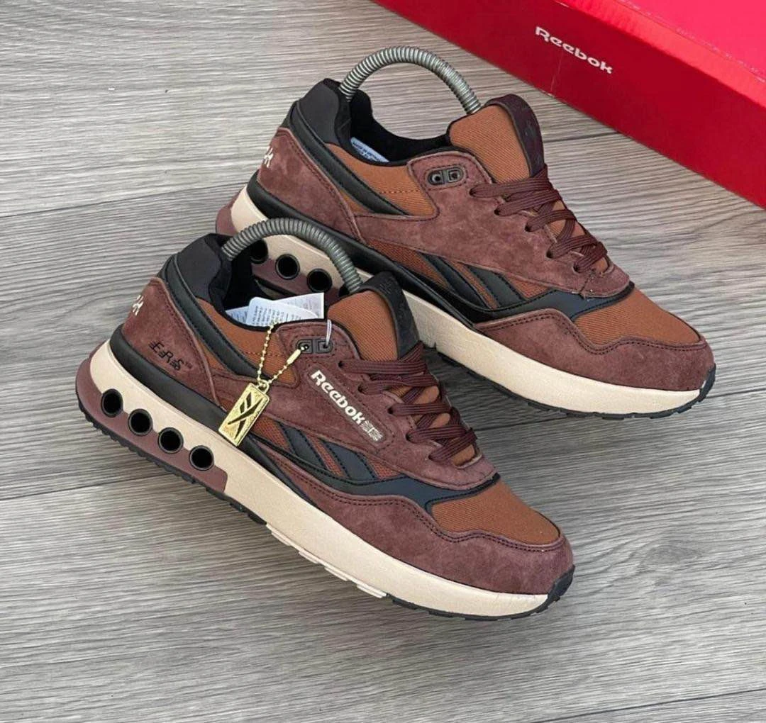 Men's Reebok Classic Lifestyle Sneakers - Premium Brown Suede & Mesh Casual Trainers with Durable Sole for Everyday Style - Main View