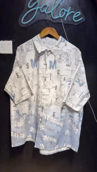 Unisex Street Style Abstract Letter Print Oversized Short Sleeve Button-Up Shirt - Trendy Ombre Gradient Casual Top