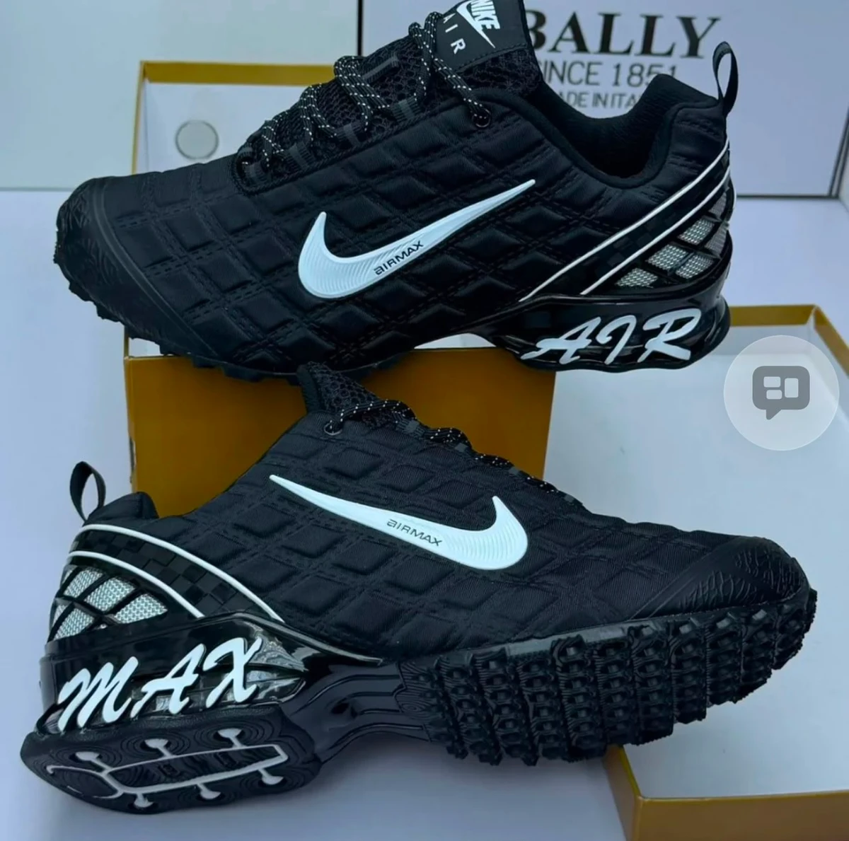 Men's Stylish Black Quilted Nike Air Max Sneakers - Comfortable & Durable Fashion Trainers for Everyday Wear