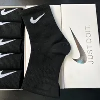Nike 5 Sets of White Black and Grey Cotton Crew Socks – Iconic Swoosh Logo, Comfort Durable Style for Men and Women  - View 2