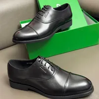 Men's Clarks Black Leather Cap-Toe Oxford Dress Shoes - Classic Formal Business & Event Footwear - View 2