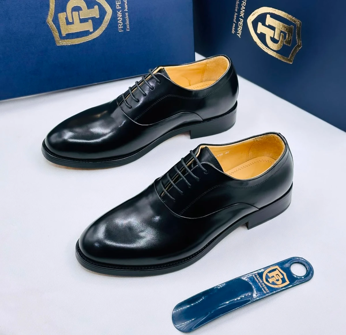 Men's Frank Perry Exclusive Handmade Black Leather Oxford Formal Dress Shoes with Shoehorn - Classic Business & Event Footwear