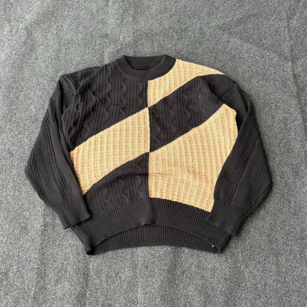Unisex Black & Beige Geometric Pattern Knit Sweater – Stylish Color Block Jumper with Textured Design