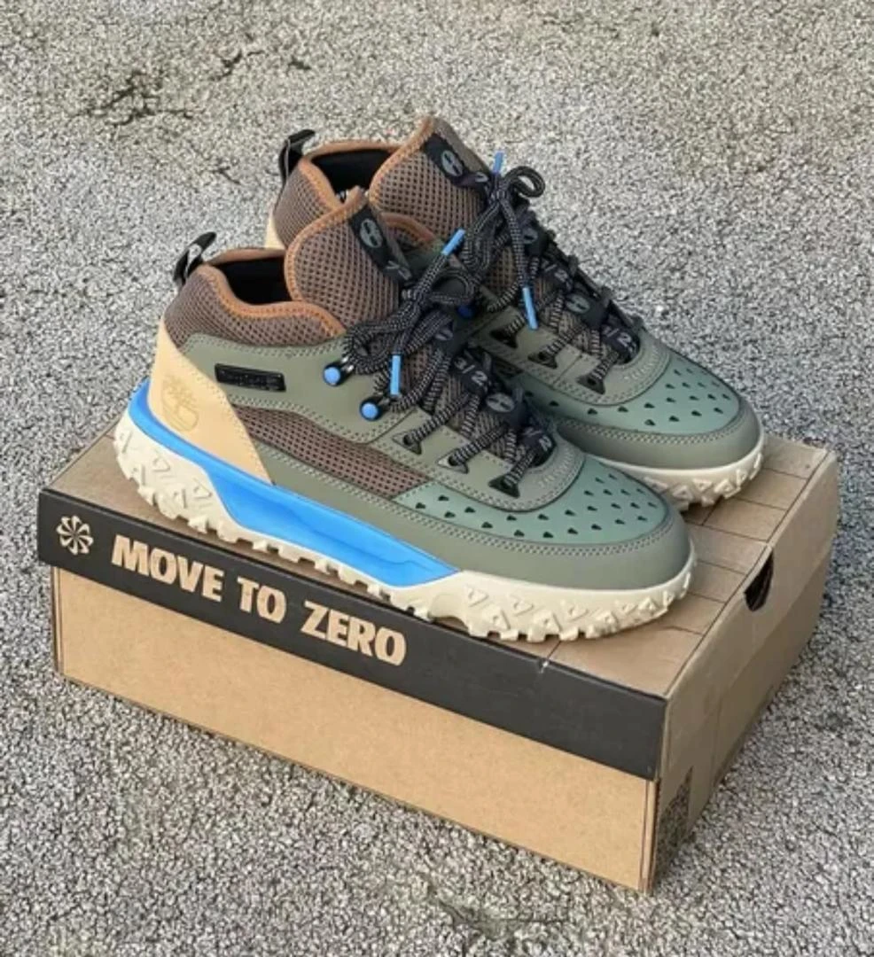 Unisex Timberland Modern Olive Green Hiking Shoes with Blue Accent - Rugged Outdoor Trail Sneakers for Adventure Seekers