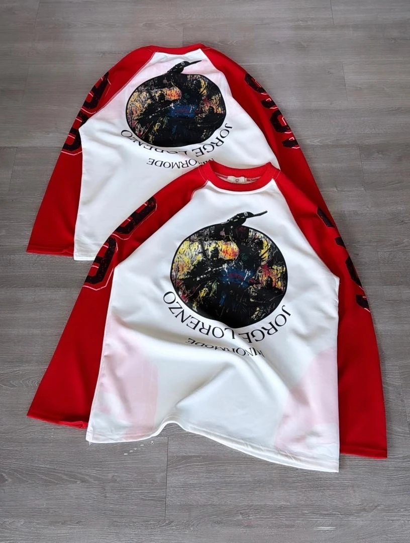 *VINTAGE TOPS AVAILABLE AND  SELLING NOW*
*SIZES  XL,2XL*🛒
