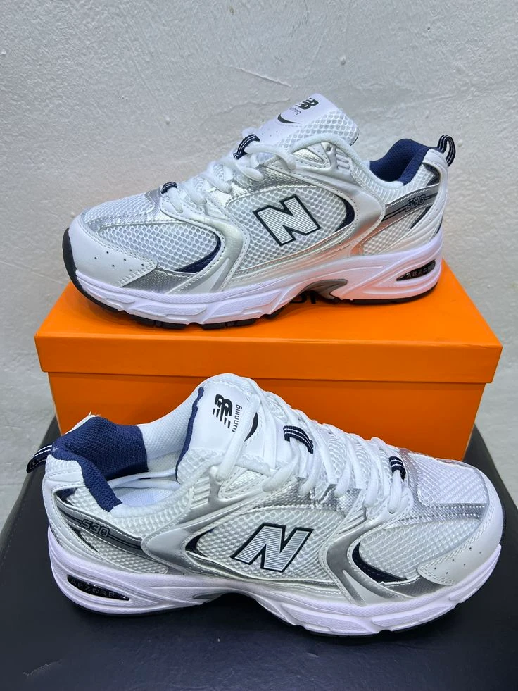 New Balance 530 White Silver Athletic Sneakers for Women - Classic Mesh  Leather Sport Fashion Trainers for Everyday Style  Comfort