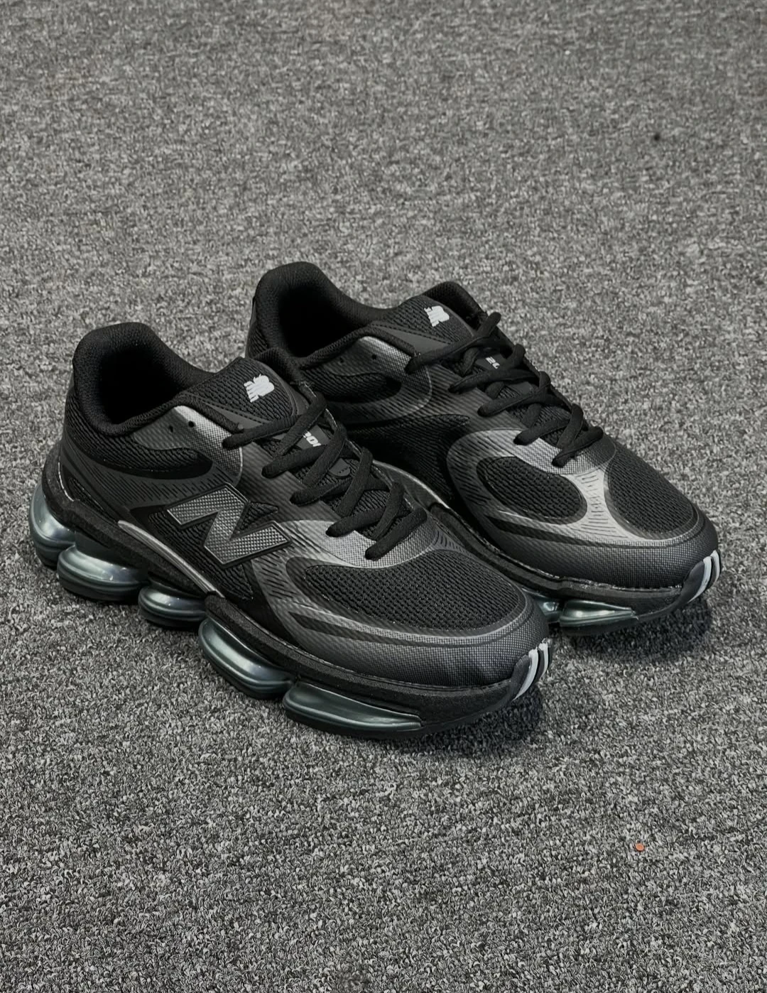 New Balance ABZORB 2000 sneakers Black Mesh Trainers Running Shoes with Dynamic Cushioning Sole - Sleek Performance Athletic Sneakers